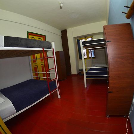 Golden Frog Manizales Hostel Kültér fotó