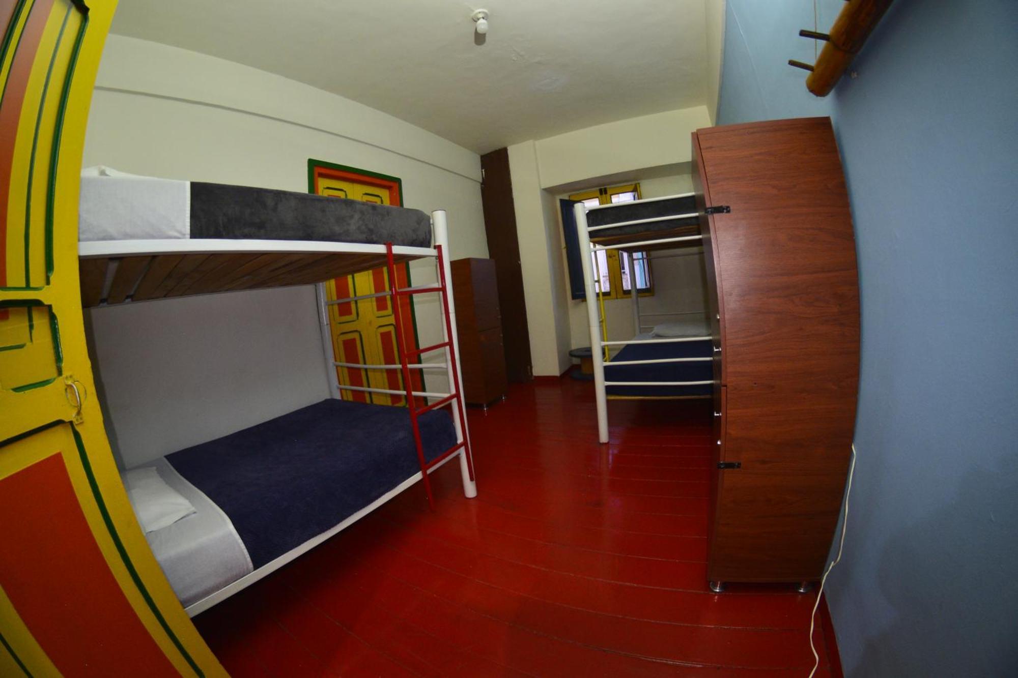 Golden Frog Manizales Hostel Kültér fotó